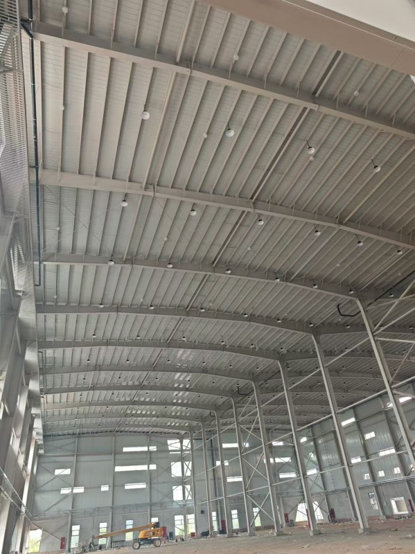 實物地質中心管建設中